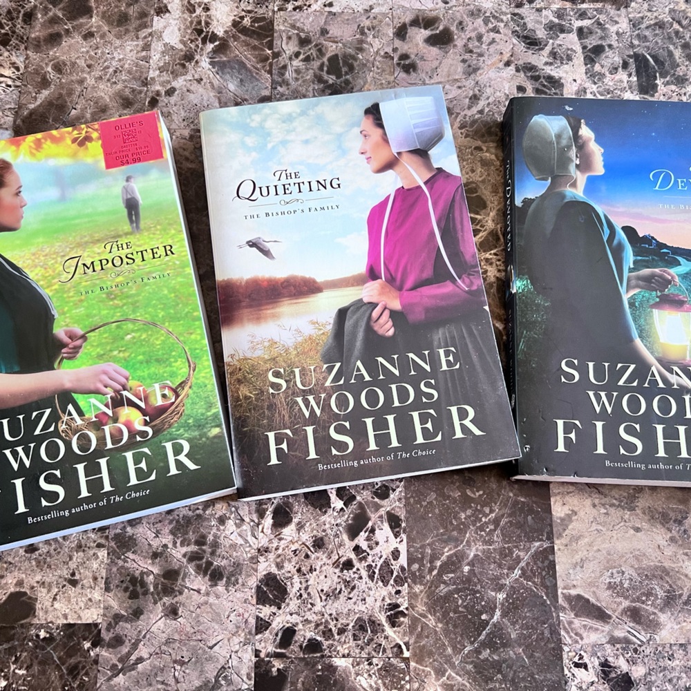 Set of Suzanne Wood Fisher Books The Bishop’s Family set of 3